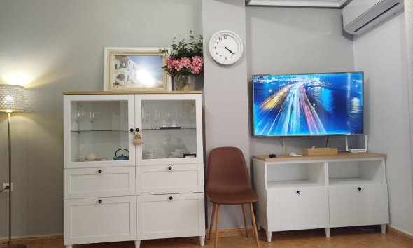 Reventa - Ático -
Torrevieja - La Mata