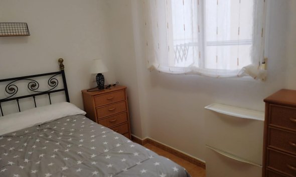 Reventa - Ático -
Torrevieja - La Mata