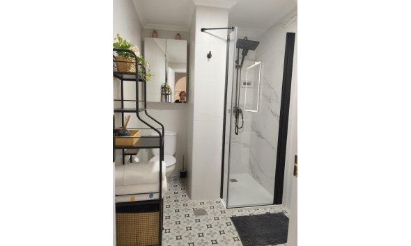 Reventa - Ático -
Torrevieja - La Mata