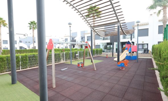 Revente - Bungalow -
Pilar de la Horadada - Costa Blanca