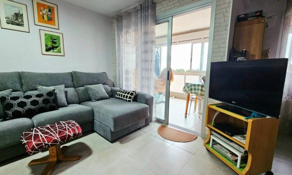 Resale - Apartment -
Torrevieja - Playa De Los Naufragos