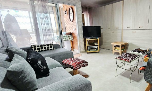 Resale - Apartment -
Torrevieja - Playa De Los Naufragos