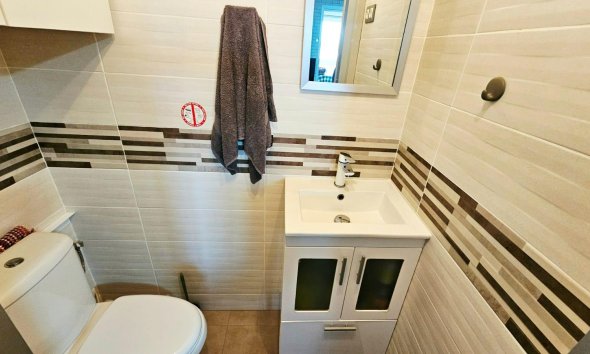 Resale - Apartment -
Torrevieja - Playa De Los Naufragos