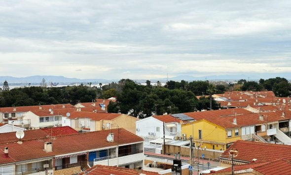 Resale - Apartment -
Torrevieja - Playa De Los Naufragos