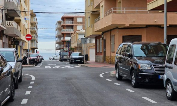 Resale - Apartment -
Torrevieja - Playa De Los Naufragos