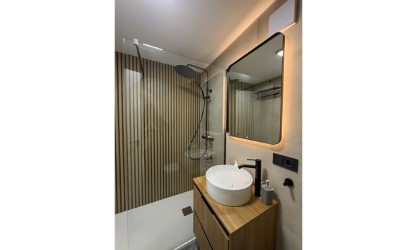 Reventa - Apartment -
Torrevieja - Costa Blanca