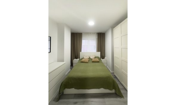 Reventa - Apartment -
Torrevieja - Costa Blanca