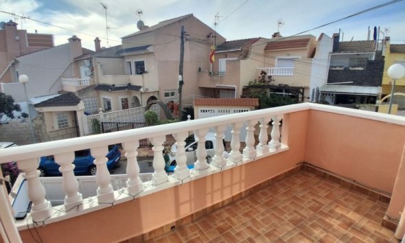 Reventa - Duplex -
Torrevieja - Costa Blanca