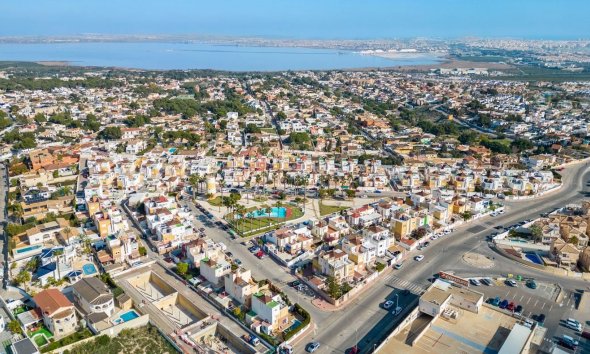 Resale - Town House -
Orihuela Costa - Costa Blanca