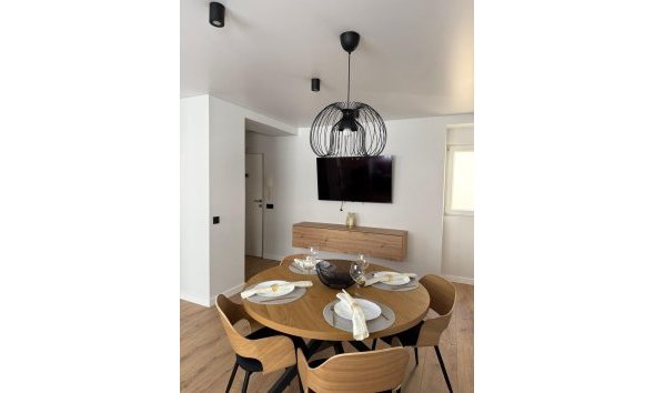 Revente - Apartment -
Torrevieja - Paseo Maritimo