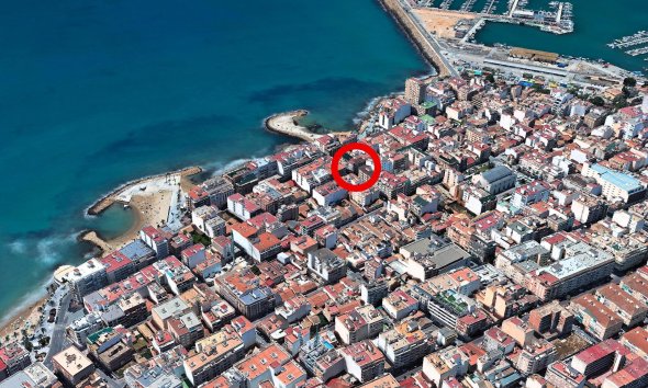 Revente - Apartment -
Torrevieja - Paseo Maritimo