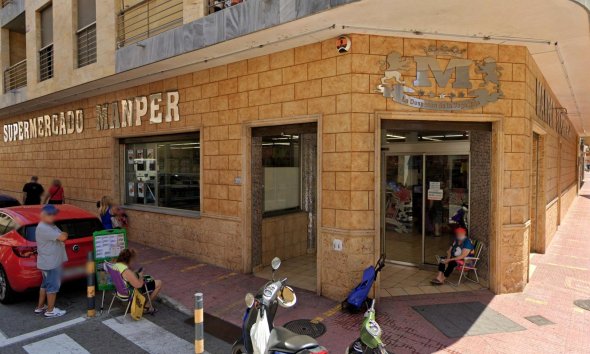 Revente - Apartment -
Torrevieja - Paseo Maritimo