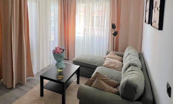 Revente - Apartment -
Torrevieja - Curva Del Palangre