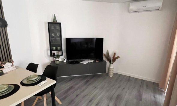 Revente - Apartment -
Torrevieja - Curva Del Palangre