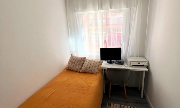 Revente - Apartment -
Torrevieja - Curva Del Palangre