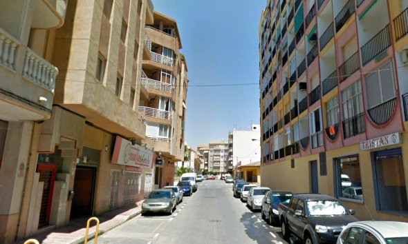 Revente - Apartment -
Torrevieja - Curva Del Palangre