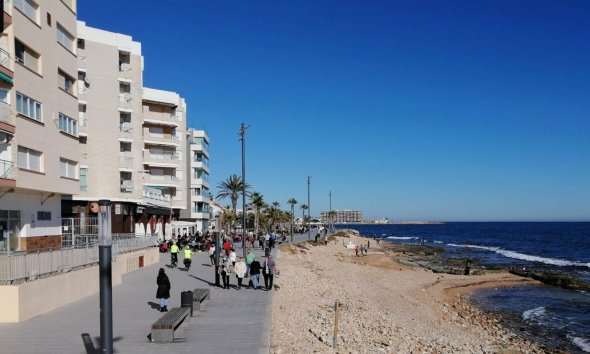 Revente - Apartment -
Torrevieja - Curva Del Palangre