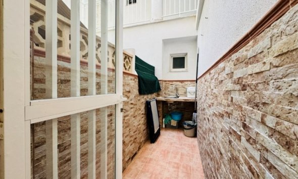 Resale - Apartment -
La Mata - Costa Blanca