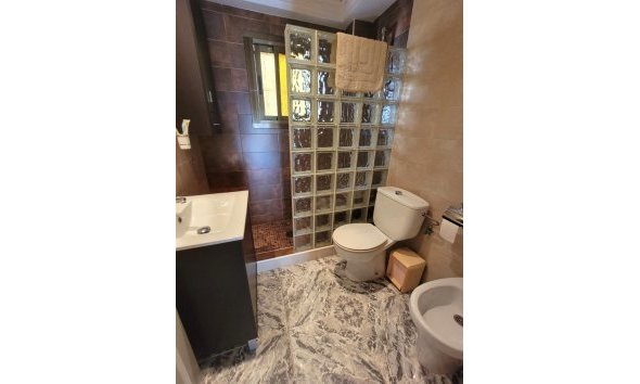 Revente - Bungalow -
Torrevieja - Los Frutales