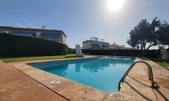 Revente - Bungalow -
Torrevieja - Los Frutales