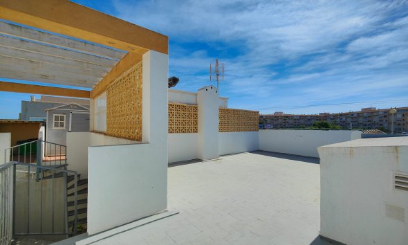 Revente - Attique -
Torrevieja - Costa Blanca