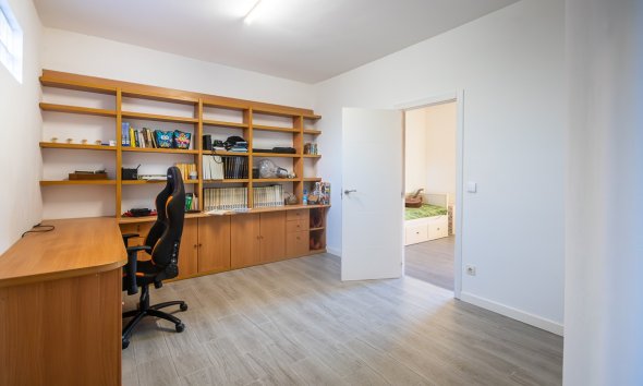 Revente - Villa -
Benferri - Inland