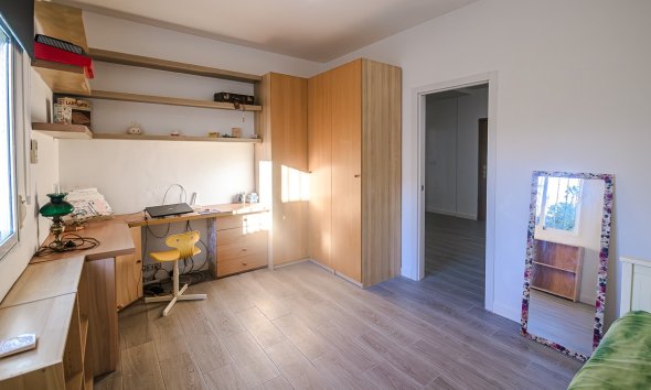 Revente - Villa -
Benferri - Inland