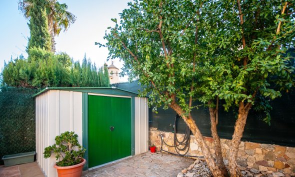 Revente - Villa -
Benferri - Inland