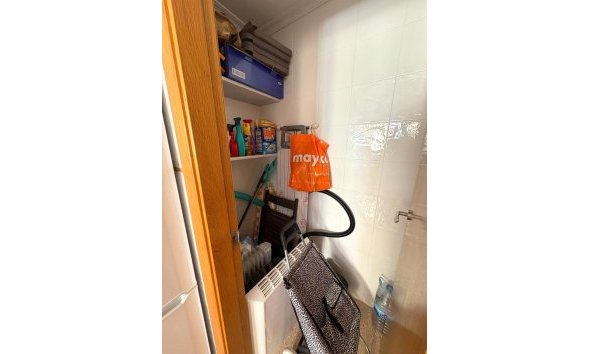 Revente - Apartment -
Torrevieja - Centro