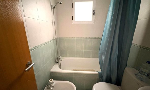 Revente - Apartment -
Torrevieja - Centro