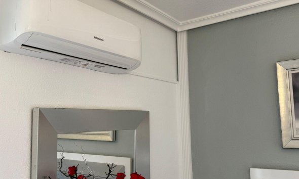 Reventa - Town House -
Torrevieja - Calas Blanca