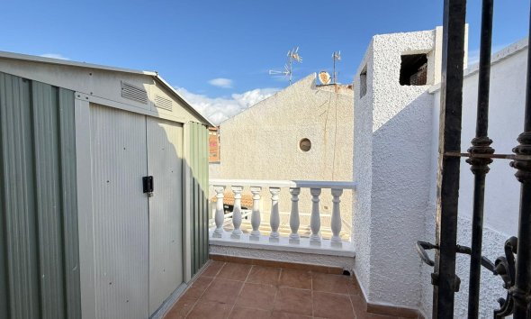 Reventa - Town House -
Torrevieja - Calas Blanca