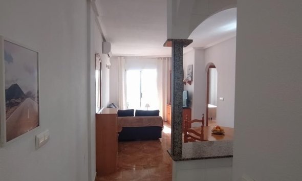 Revente - Apartment -
Torrevieja - CASCO URBANO