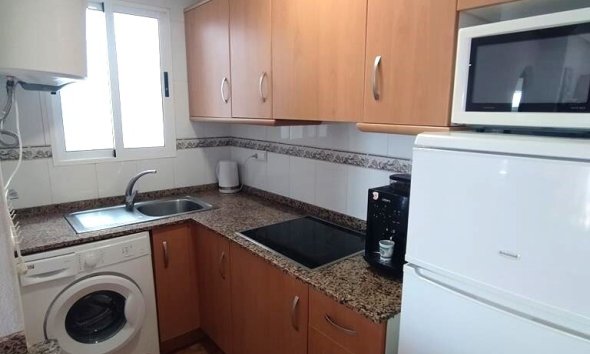 Revente - Apartment -
Torrevieja - CASCO URBANO