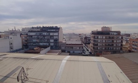 Revente - Apartment -
Torrevieja - CASCO URBANO