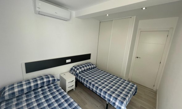 Reventa - Bungalow -
Orihuela Costa - La Regia