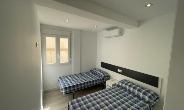 Reventa - Bungalow -
Orihuela Costa - La Regia