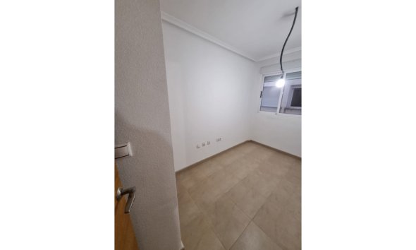 Reventa - Apartment -
Torrevieja - Costa Blanca