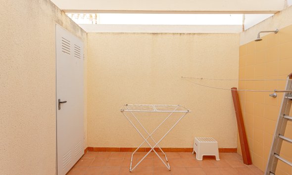 Resale - Villa -
Pilar de la Horadada - Costa Blanca