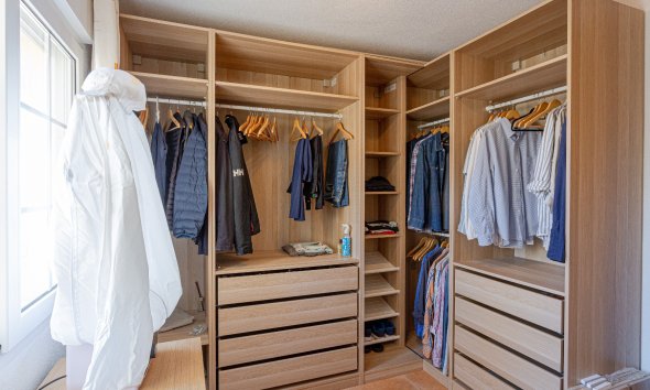 Resale - Villa -
Pilar de la Horadada - Costa Blanca