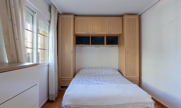 Resale - Villa -
Pilar de la Horadada - Costa Blanca