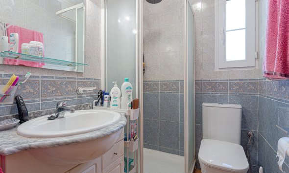 Resale - Villa -
Pilar de la Horadada - Costa Blanca