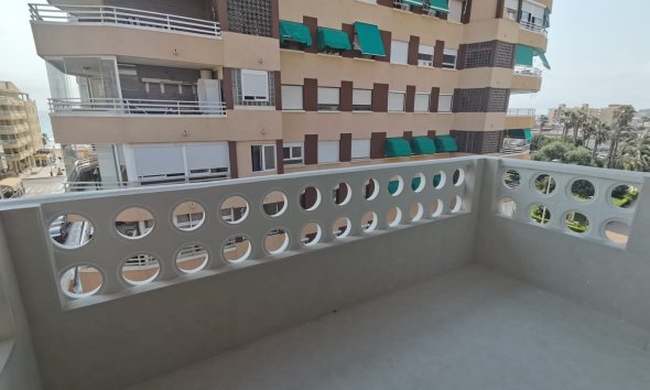 Reventa - Apartment -
Torrevieja - Costa Blanca