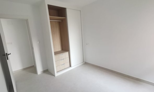 Reventa - Apartment -
Torrevieja - Costa Blanca