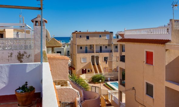 Resale - Bungalow -
Torrevieja - La Mata