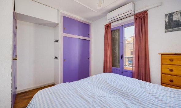 Resale - Bungalow -
Torrevieja - La Mata