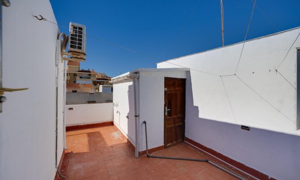 Resale - Bungalow -
Torrevieja - La Mata
