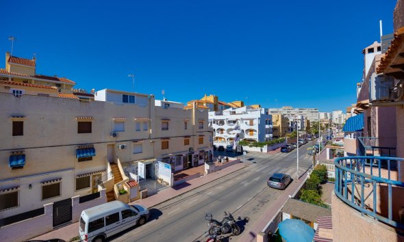 Resale - Bungalow -
Torrevieja - La Mata