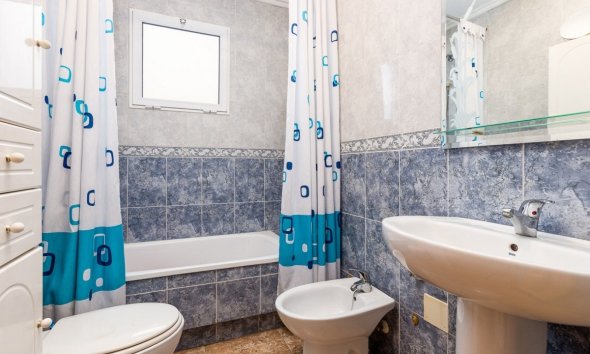 Revente - Apartment -
Torrevieja - Costa Blanca