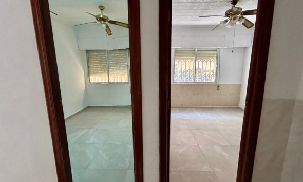 Reventa - Apartment -
Torrevieja - Costa Blanca